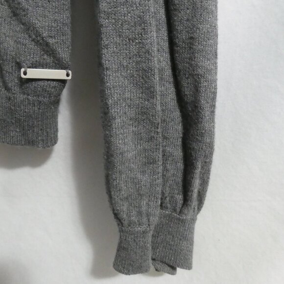CONTEMPORAINE - Simons Exclusive | small | Grey V-Neck Lightweight Sweater - Picture 8 of 15